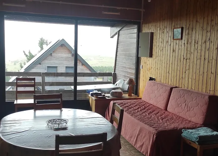 Apartment Cosy 4 Pers, Balcon, Calme, Parking Prive - Fr-1-814-172