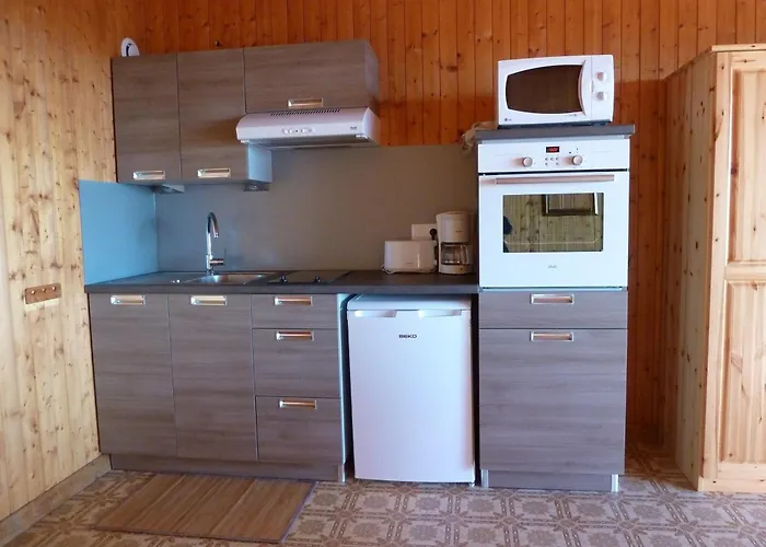 Apartment Cosy 4 Pers, Balcon, Calme, Parking Prive - Fr-1-814-172